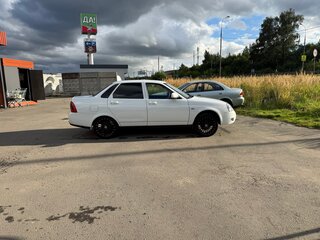2017 Lada (ВАЗ) Priora I Рестайлинг, белый, 500000 рублей, вид 3