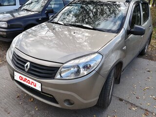 2011 Renault Sandero I, бежевый, 550000 рублей, вид 1