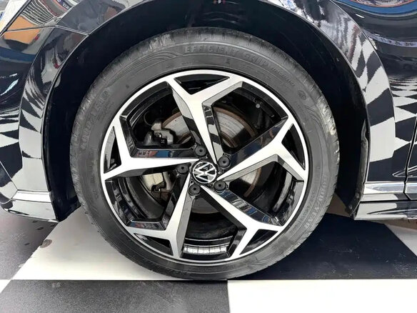 2022 Volkswagen Magotan B8 Рестайлинг, чёрный, 1950000 рублей - вид 10