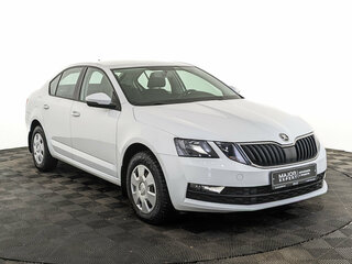 2020 Skoda Octavia III (A7) Рестайлинг, белый, 1845000 рублей, вид 3