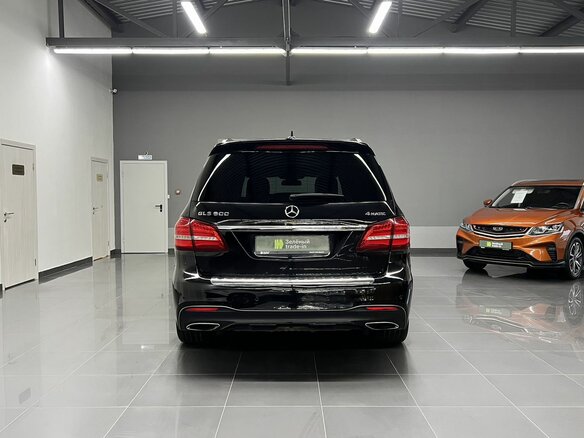 2016 Mercedes-Benz GLS 500 I (X166), чёрный, 4190000 рублей - вид 3