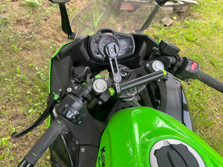 2022 Kawasaki Ninja 400, зелёный, 650000 рублей, вид 4