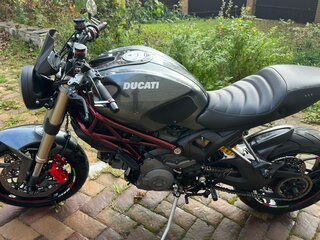 2011 Ducati Monster 1100, серый, 700000 рублей, вид 3