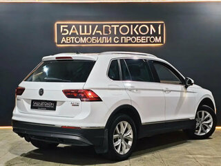 2017 Volkswagen Tiguan II, белый, 2520000 рублей, вид 4