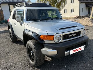 2007 Toyota FJ Cruiser, серебристый, 3408151 рублей, вид 1