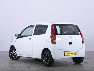 2009 Daihatsu Mira VII, белый, 499000 рублей, вид 4