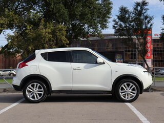 2013 Nissan Juke I, белый, 899000 рублей, вид 4