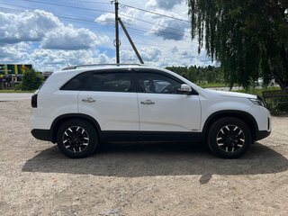 2012 Kia Sorento II Рестайлинг, белый, 1550000 рублей, вид 4