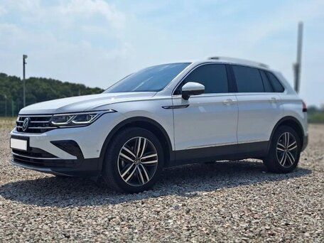2023 Volkswagen Tiguan II Рестайлинг, белый, 2900000 рублей, вид 3