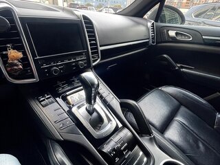 2013 Porsche Cayenne Diesel II (958), чёрный, 2499000 рублей, вид 3