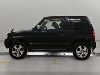 2011 Mitsubishi Pajero Mini II, чёрный, 500000 рублей, вид 3