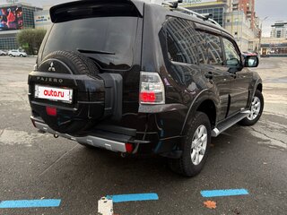 2010 Mitsubishi Pajero IV, чёрный, 1850000 рублей, вид 3