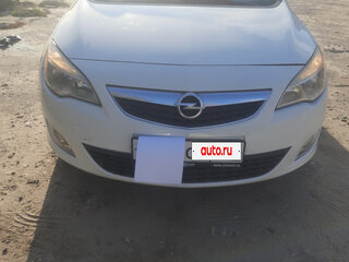 2011 Opel Astra J, белый, 450000 рублей, вид 1