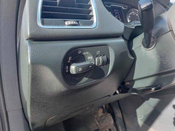 2012 Audi Q3 I (8U), белый, 1329000 рублей - вид 10
