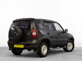 2013 Chevrolet Niva I Рестайлинг, зелёный, 749000 рублей, вид 4