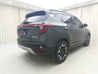 2023 Kia Seltos I Рестайлинг, зелёный, 1950000 рублей, вид 4