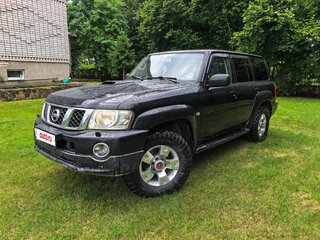 2008 Nissan Patrol V (Y61) Рестайлинг, чёрный, 1950000 рублей, вид 3