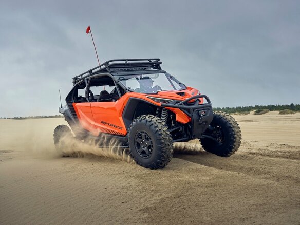 2026 CFMoto ZFORCE Z10-4 EPS, оранжевый, 3579900 рублей - вид 24