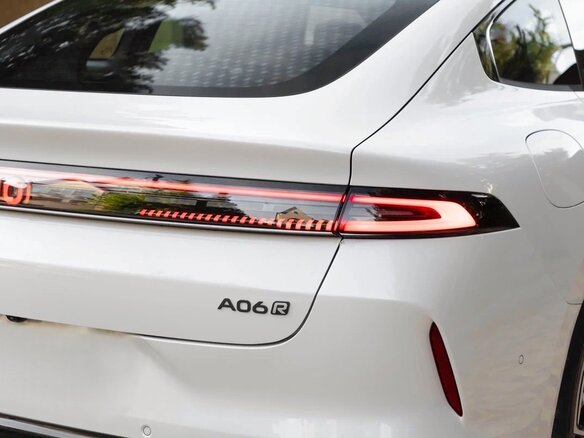 2026 Changan Qiyuan A06 28.39 kWh, белый, 2810000 рублей - вид 14