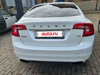2014 Volvo S60 II Рестайлинг, белый, 1250000 рублей, вид 3