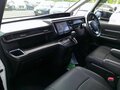 2017 Honda Stepwgn Spada V, белый, 1470000 рублей - вид 11