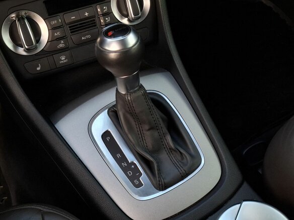 2014 Audi Q3 I (8U), коричневый, 1690000 рублей - вид 14
