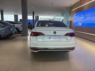 2023 Volkswagen Bora IV (China Market) Рестайлинг, белый, 1150000 рублей, вид 5