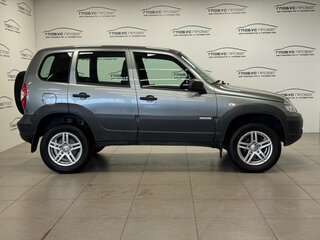 2016 Chevrolet Niva I Рестайлинг, серый, 794000 рублей, вид 5