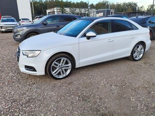 2020 Audi A3 III (8V) Рестайлинг, белый, 2490000 рублей, вид 4