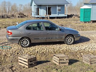 2003 Renault Megane I Рестайлинг, серый, 190000 рублей, вид 5