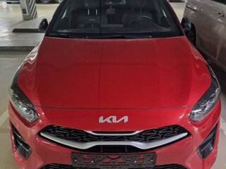 2022 Kia Ceed III Рестайлинг, красный, 2300000 рублей, вид 3