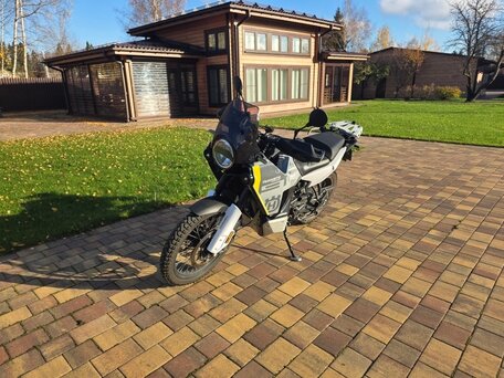 2024 Husqvarna Norden 901, серый, 1150000 рублей, вид 2