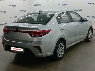 2018 Kia Rio IV, белый, 1231000 рублей, вид 3