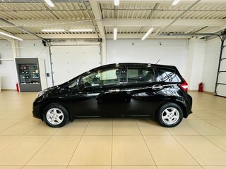 2017 Nissan Note e-Power II Рестайлинг, чёрный, 1249999 рублей, вид 3