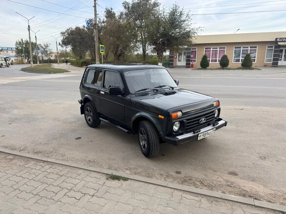 2013 Lada (ВАЗ) 2121 (4x4) I Рестайлинг, зелёный - вид 4