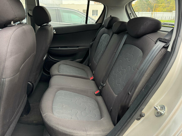 2010 Hyundai i20 I, бежевый, 695000 рублей - вид 6