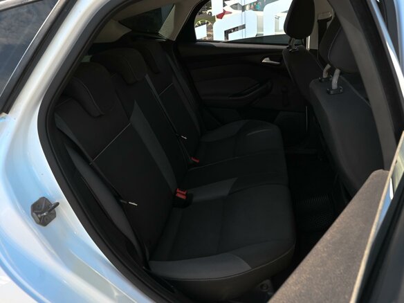 2011 Ford Focus III, белый, 669000 рублей - вид 6
