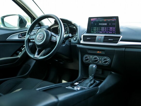 2016 Mazda 3 III (BM) Рестайлинг, белый - вид 8