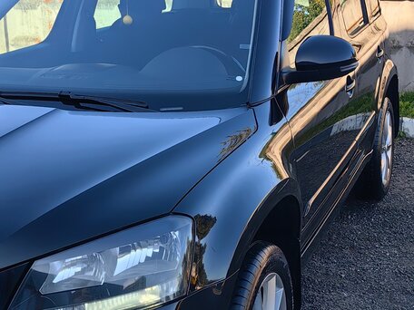 2014 Skoda Yeti I Рестайлинг, чёрный, 990000 рублей, вид 2