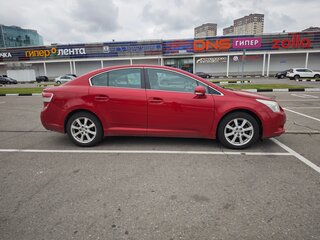 2011 Toyota Avensis III, красный, 1250000 рублей, вид 3