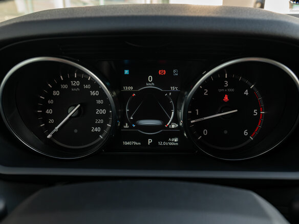 2018 Land Rover Discovery V, белый, 3830000 рублей - вид 16