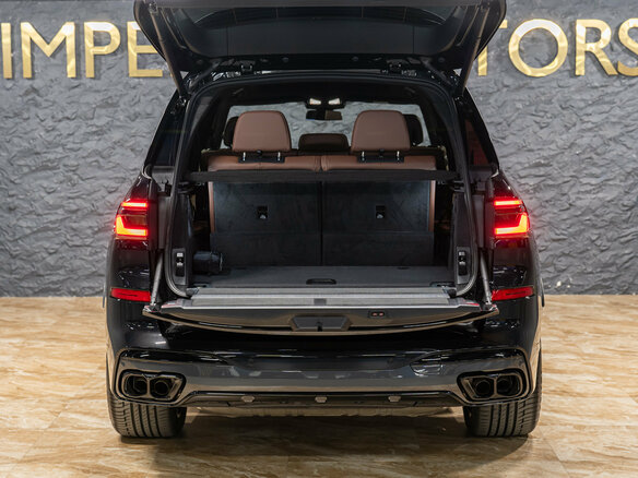 2026 BMW X7 M60i I (G07) Рестайлинг, чёрный, 22290000 рублей - вид 7