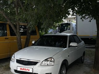 2011 Lada (ВАЗ) Priora I, белый, 300000 рублей, вид 3