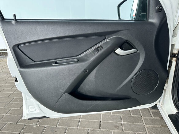 2019 Lada (ВАЗ) Granta I Рестайлинг, белый, 510000 рублей - вид 16
