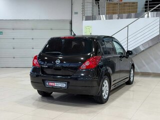 2010 Nissan Tiida I Рестайлинг, коричневый, 849900 рублей, вид 5