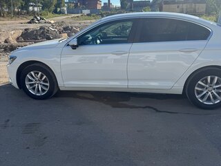 2018 Volkswagen Passat B8, белый, 1900000 рублей, вид 4