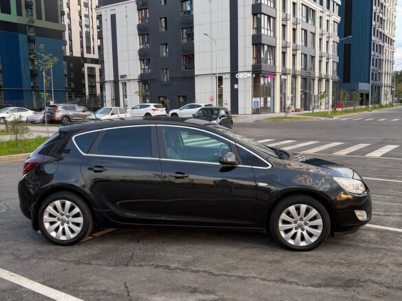 2011 Opel Astra J, чёрный - вид 5