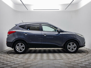 2013 Hyundai ix35 I Рестайлинг, серый, 913000 рублей, вид 4