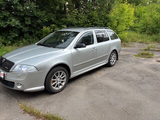 2005 Skoda Octavia II (A5), серебристый, 549000 рублей, вид 2