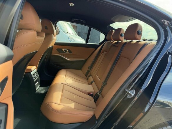 2026 BMW 3 серии 320d xDrive VII (G2x) Рестайлинг 2, чёрный, 9450000 рублей - вид 19